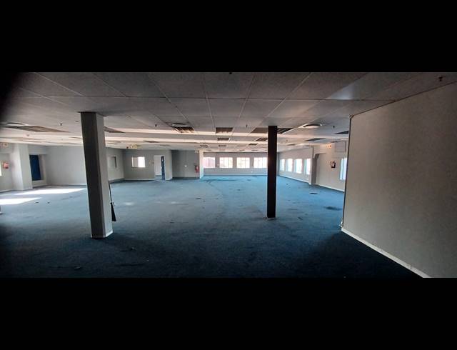 928M² WAREHOUSE TO LET IN PINETOWN NORTH INDUSTRIA